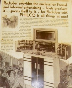 Rare Art Deco Philco Radio Bar