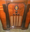 1930s American Art Deco Radio/Bar • RadioBar
