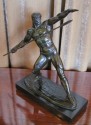 Guero Spear thrower Statue