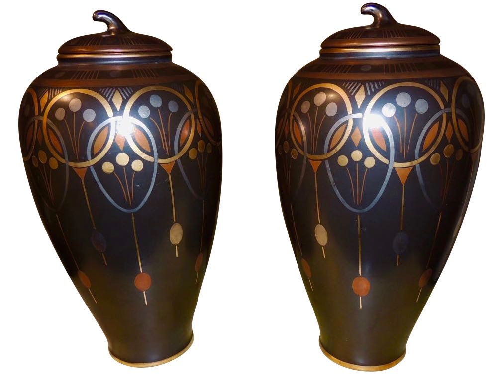 French Art Deco Pair of Urns by Frie Onnaing 