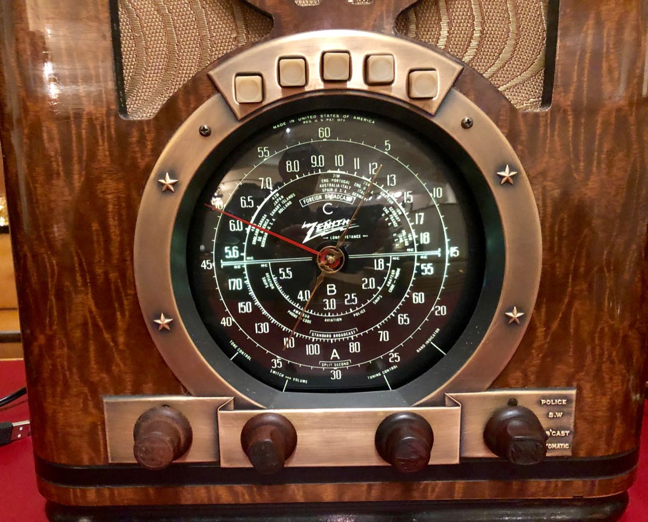 Zenith Antique (1937) 6S330 Tombstone Black Dial Tube Radio and