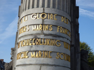 monument des fusiliers by Bernaerts