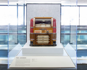 Wurlitzer 61 Table Top Jukebox Restored Working 1938